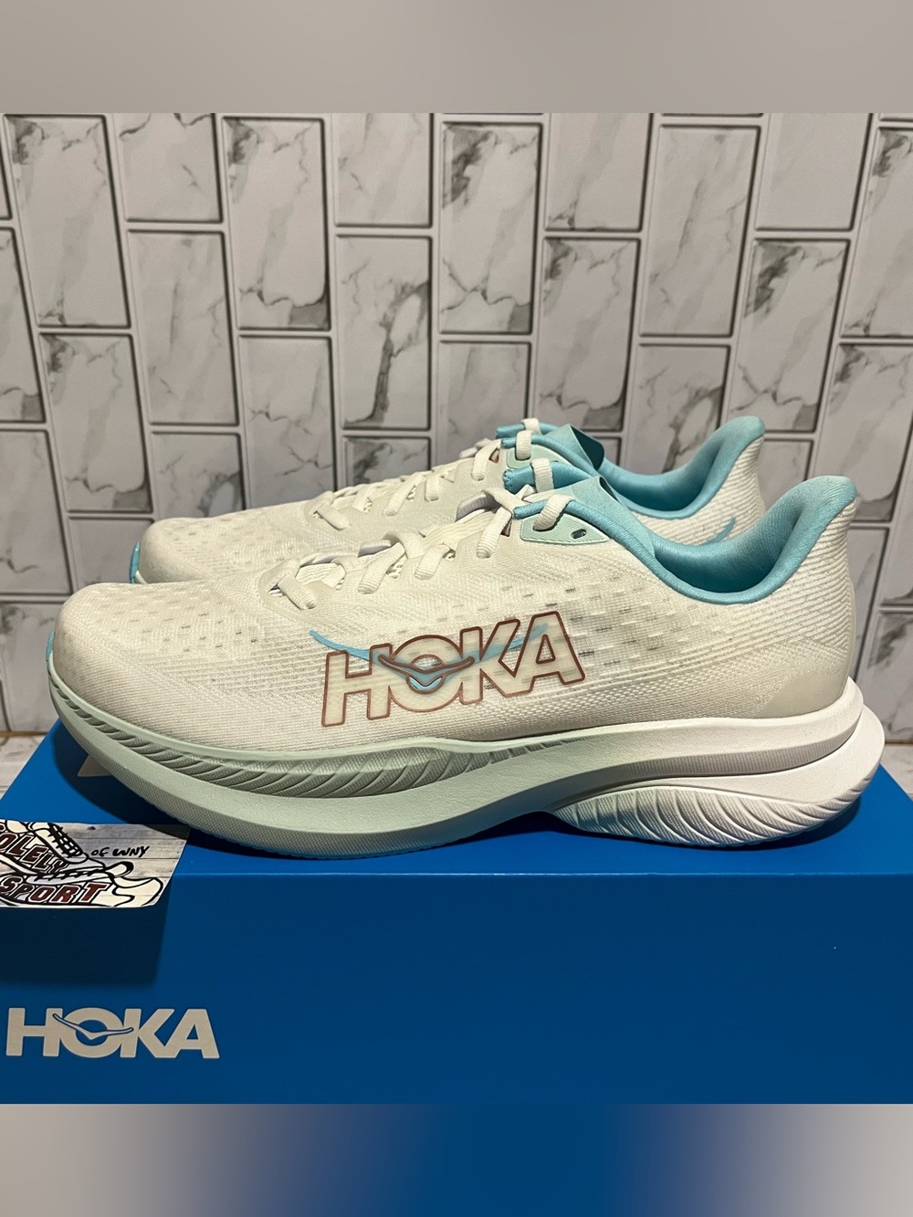 New Hoka One One Mach 6 Running Shoes White Teal Womens Size 11 Training Gym